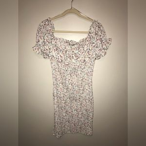 White floral body con dress